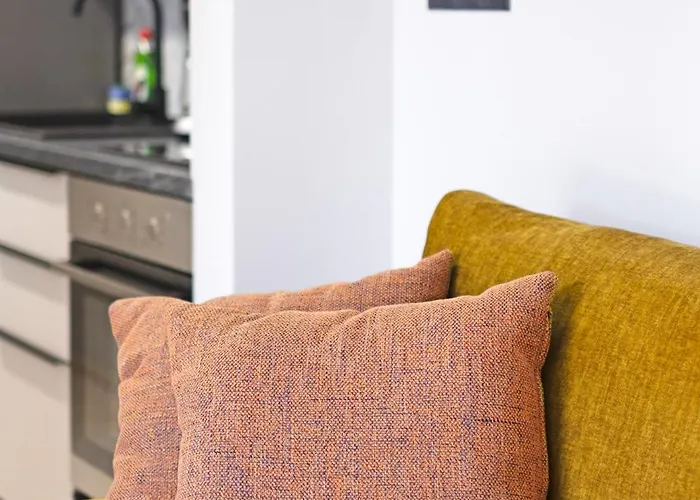 Avras Experience 2 *